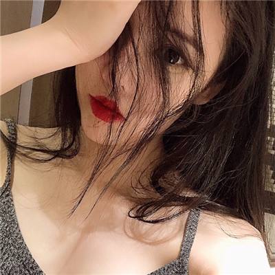 玛莎与熊万圣节免费版下载